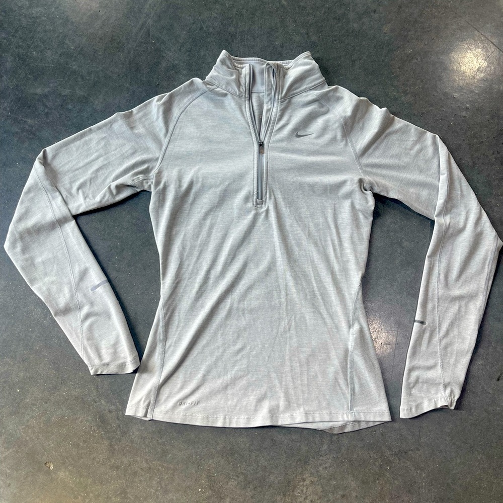 Nike woman’s dri fit 1/4 zip